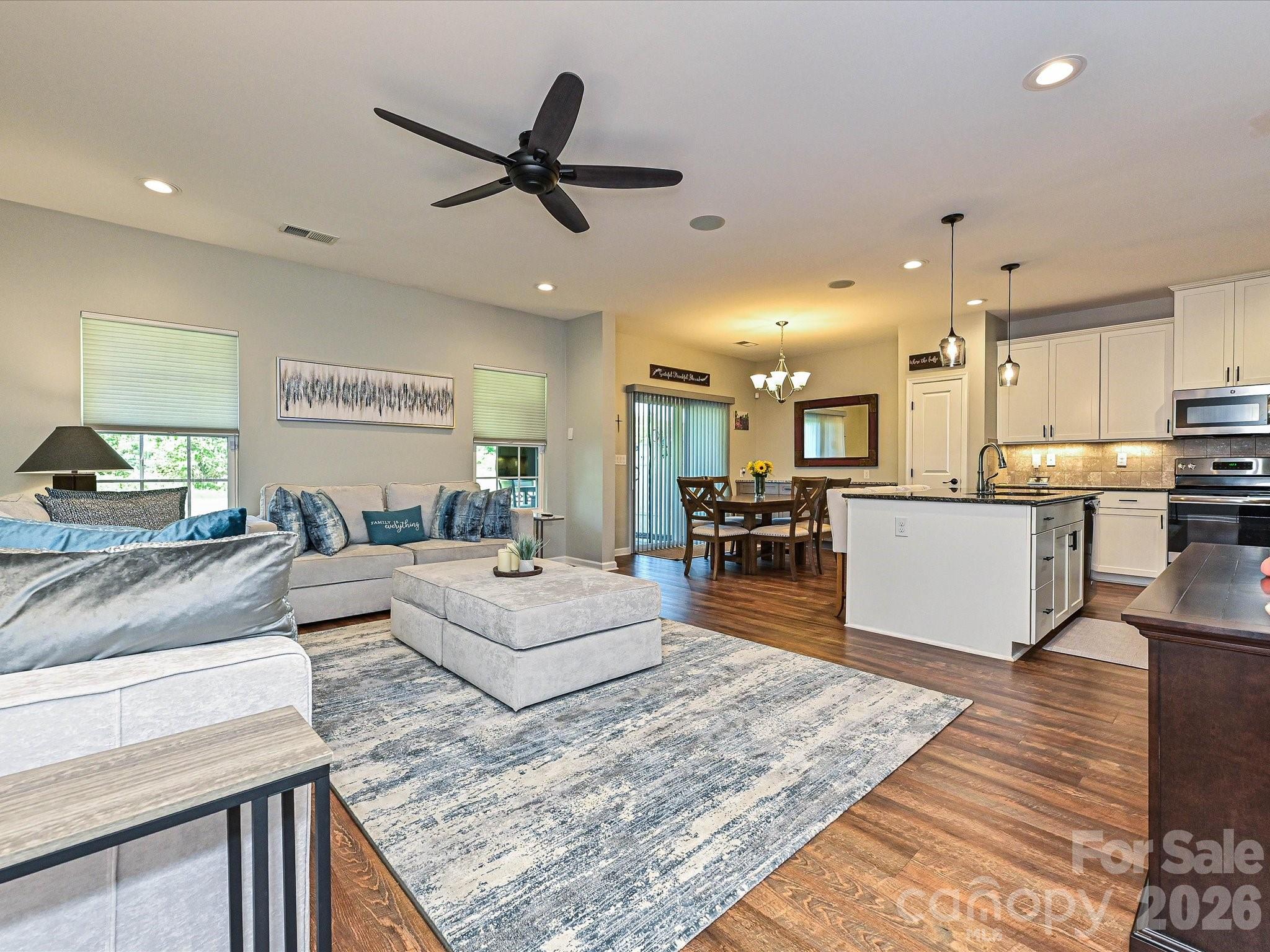 Mariners Pointe at Smithstone - Residential