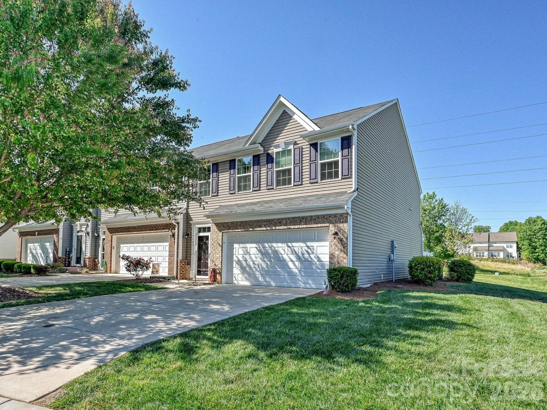 Mariners Pointe at Smithstone - Residential