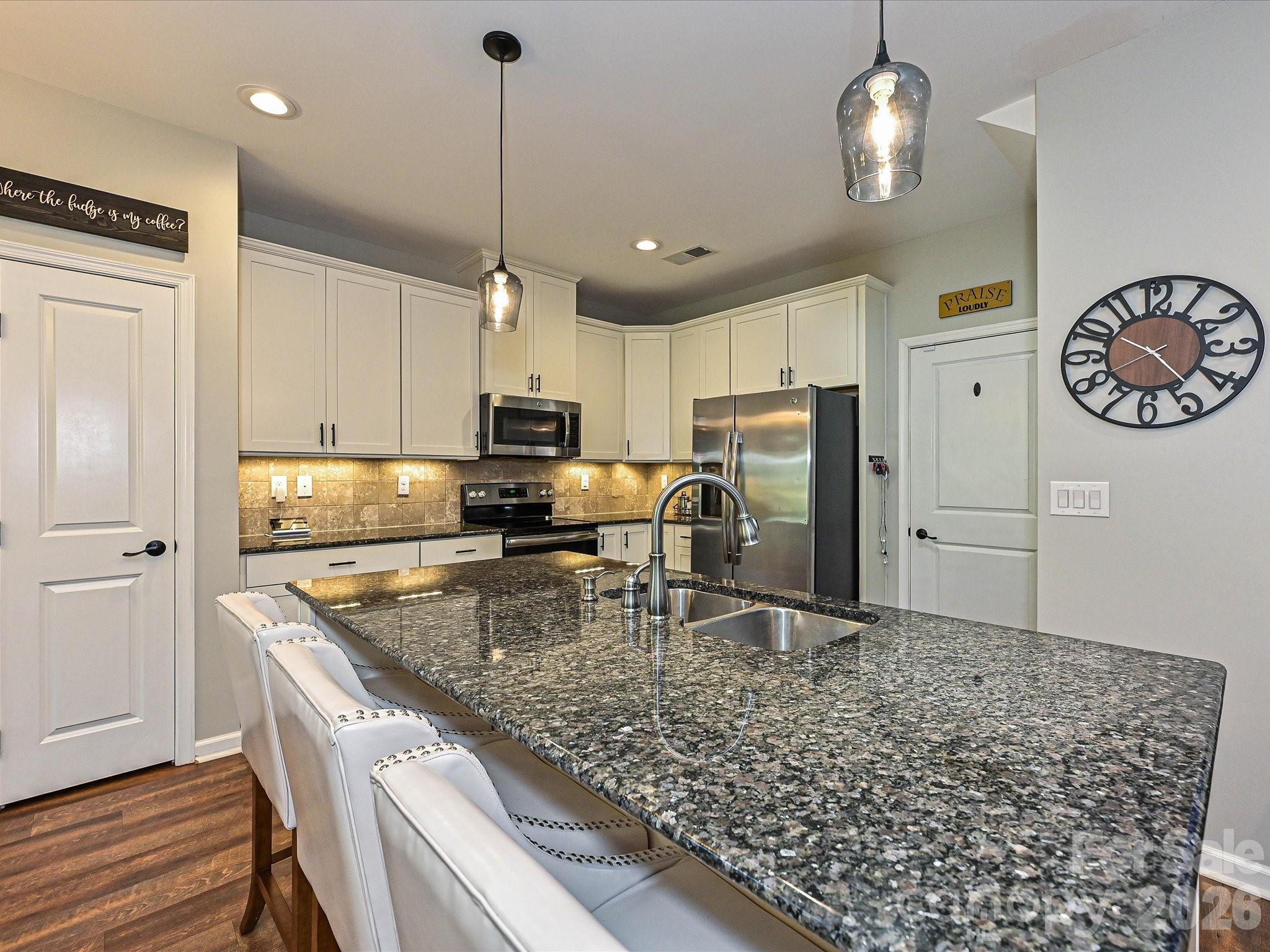 Mariners Pointe at Smithstone - Residential