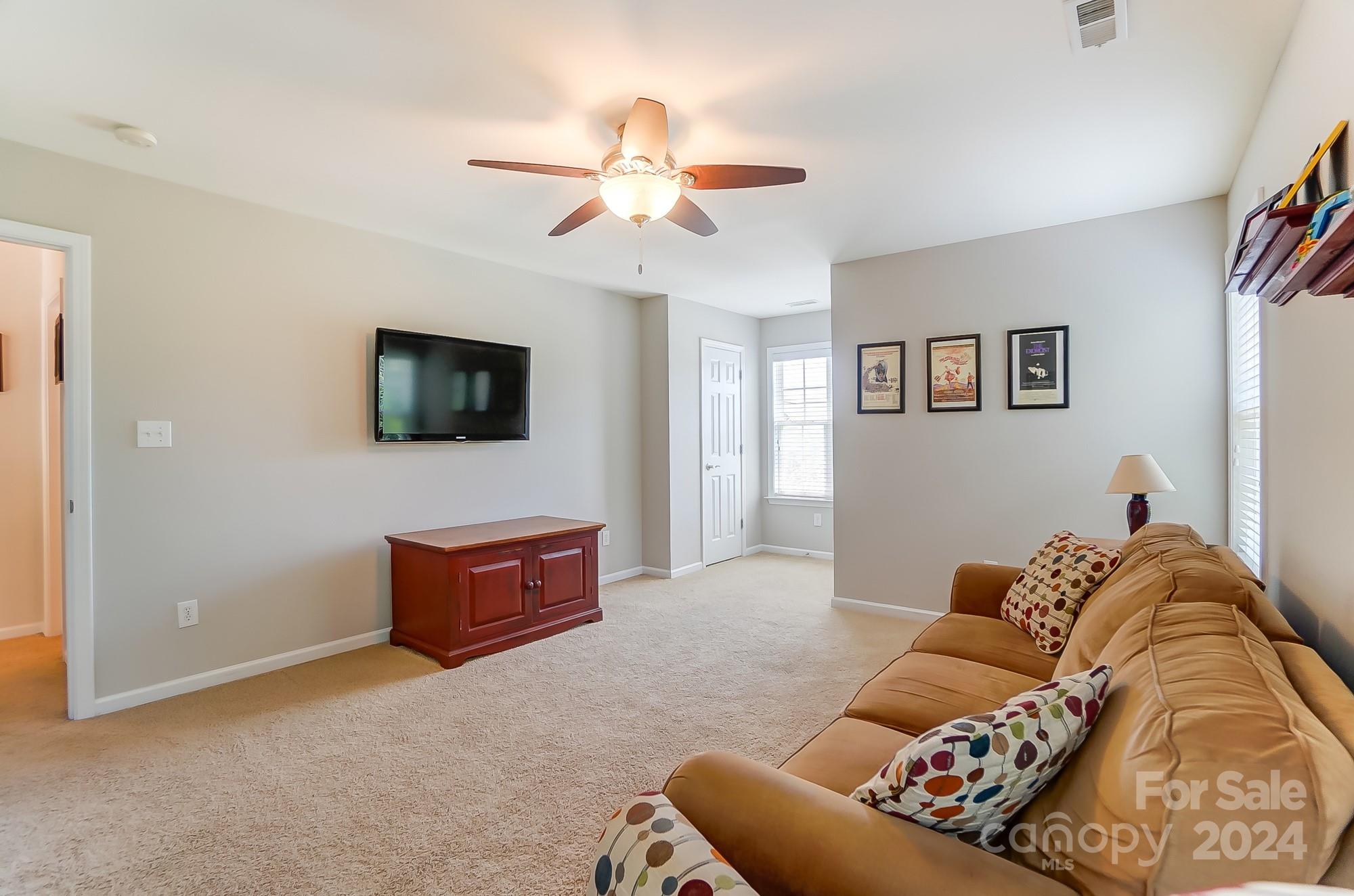 Tega Cay - Residential