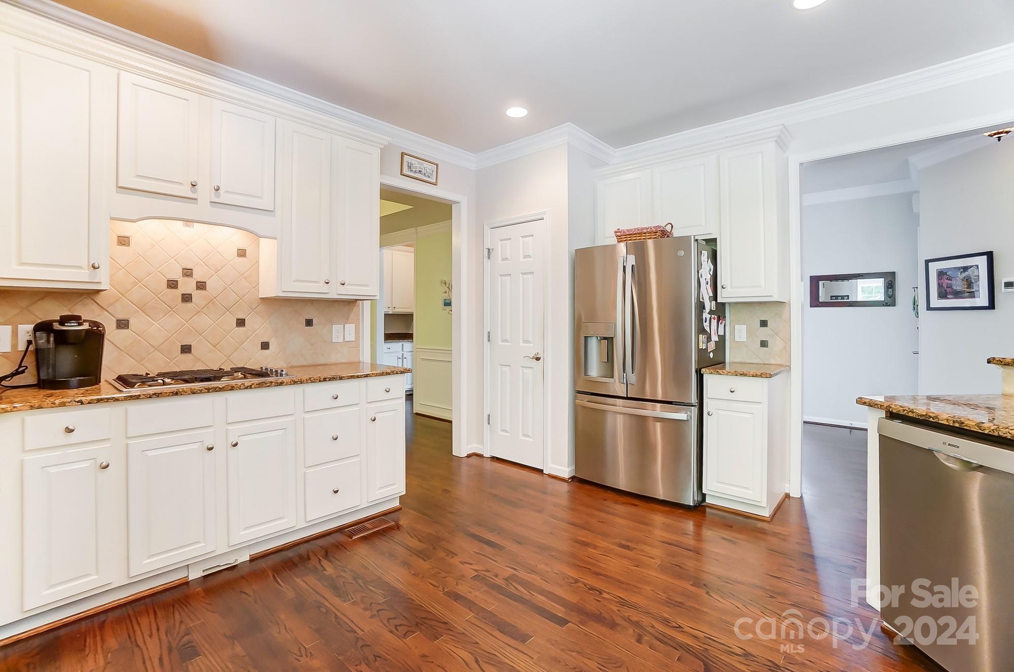 Tega Cay - Residential