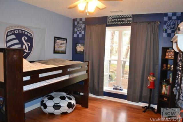 River Glen - Residential