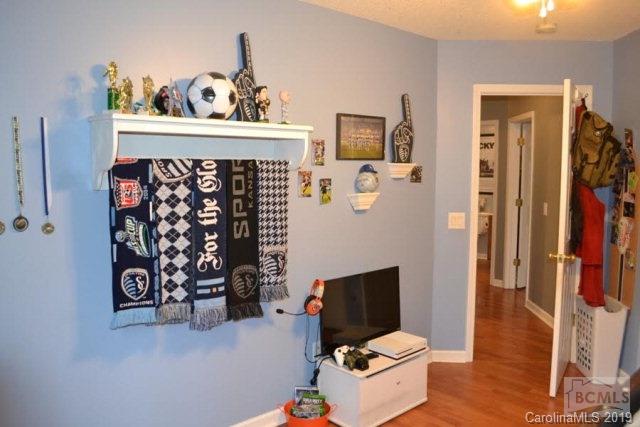 River Glen - Residential