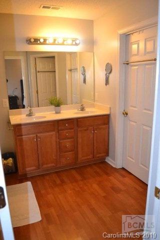 River Glen - Residential