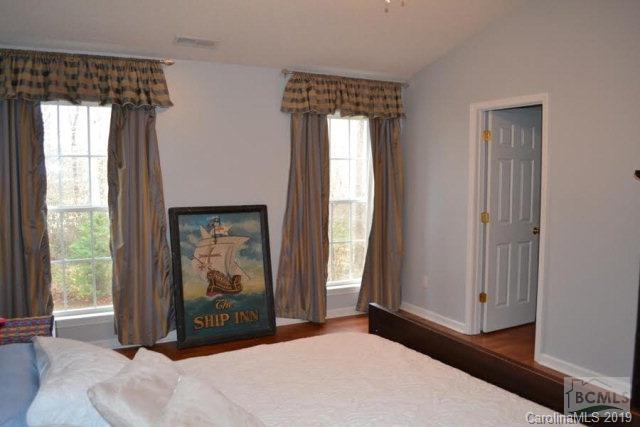 River Glen - Residential