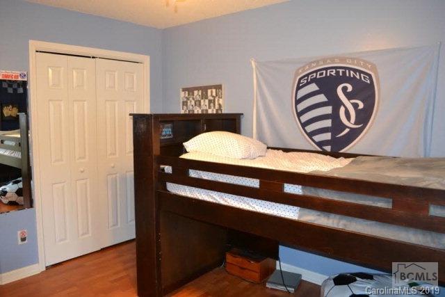 River Glen - Residential