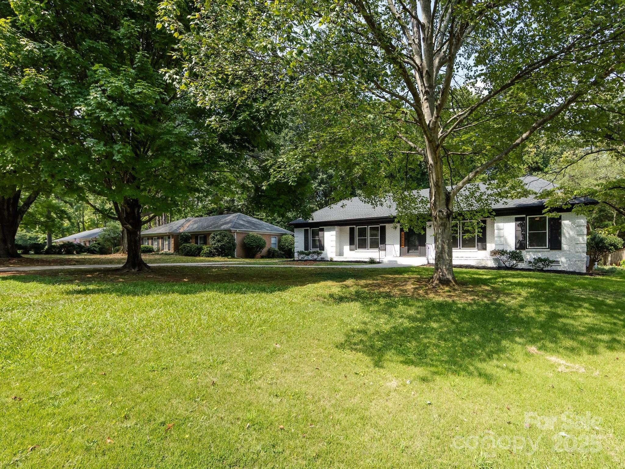6017 Brace Road