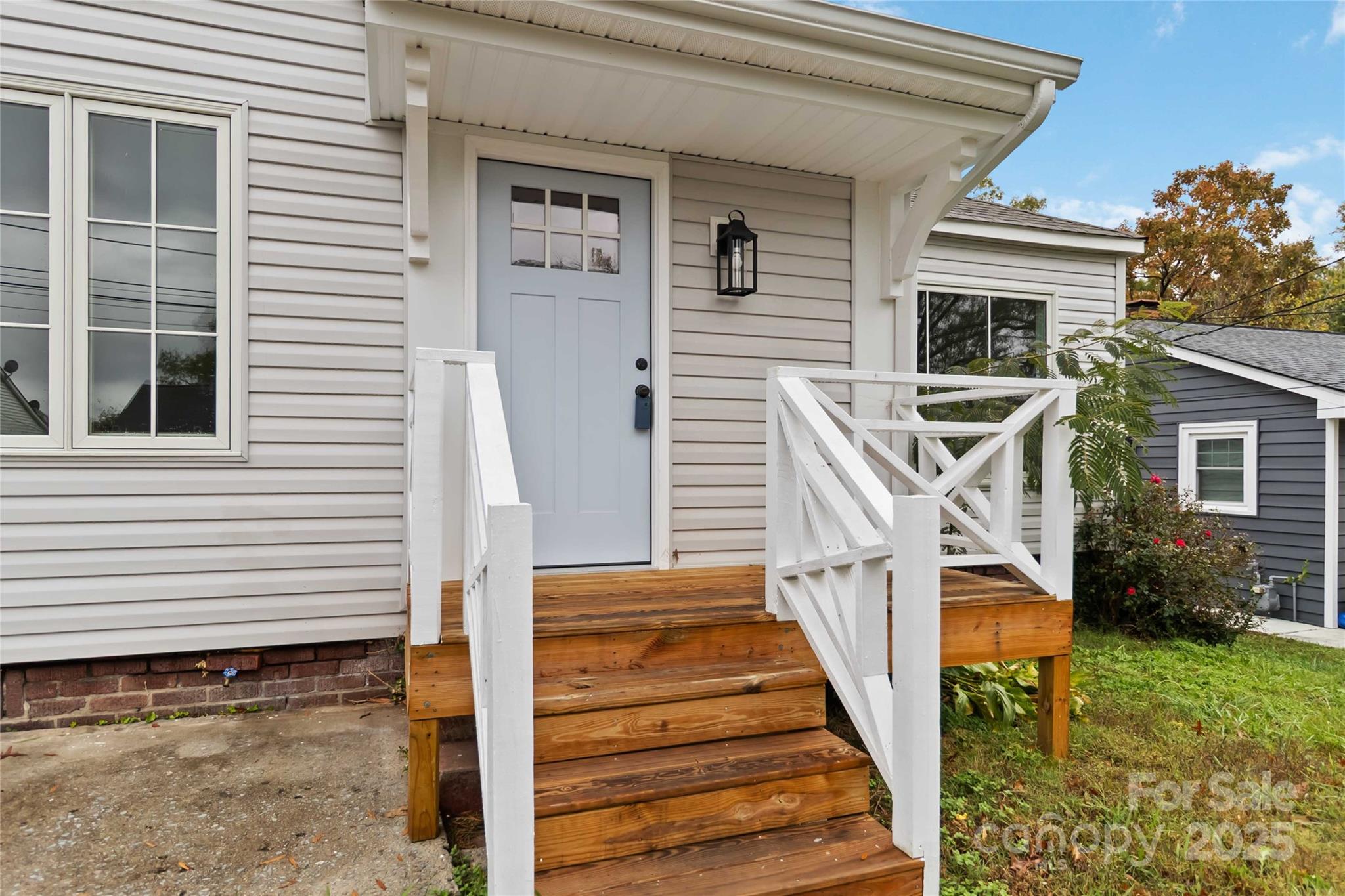 233 Jefferson Avenue NE