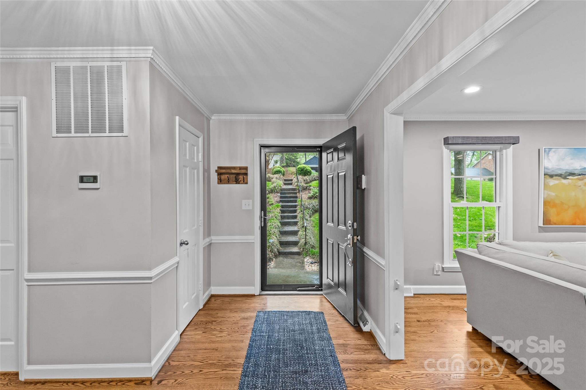 2418 Ainsdale Road