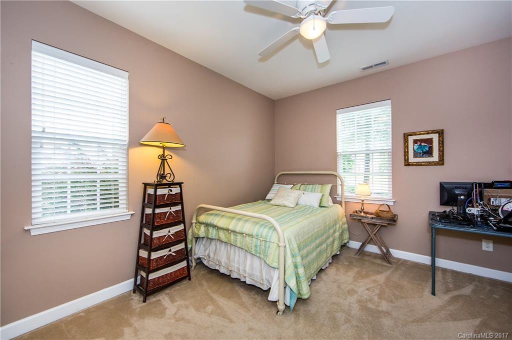 Lake Park - Residential