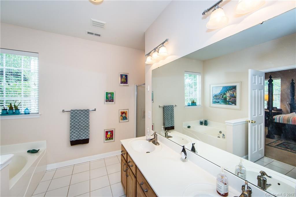 Lake Park - Residential