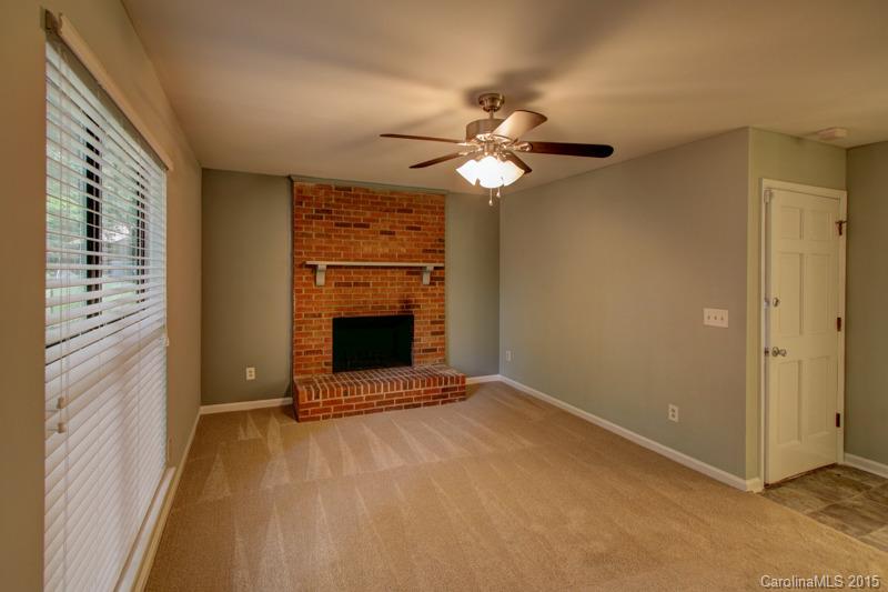 Hickory Ridge - Residential