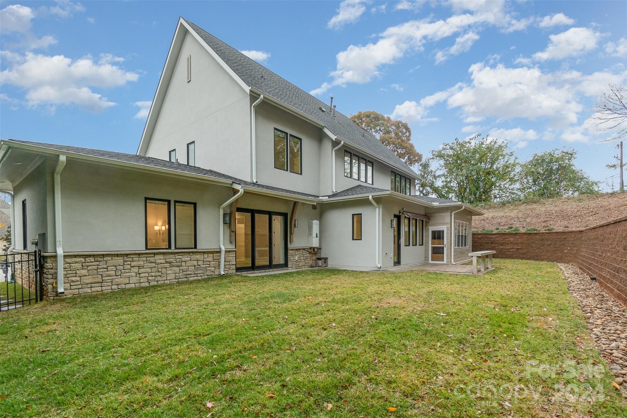 Shadowcreek - Residential