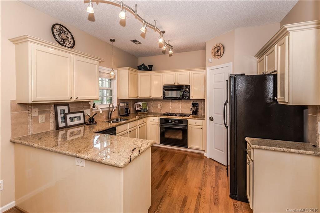 Thornhill - Residential