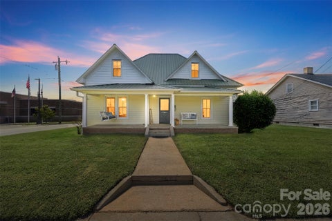 Photo of 322 E Main Street, Maiden, NC 28650 (MLS # 4427918)