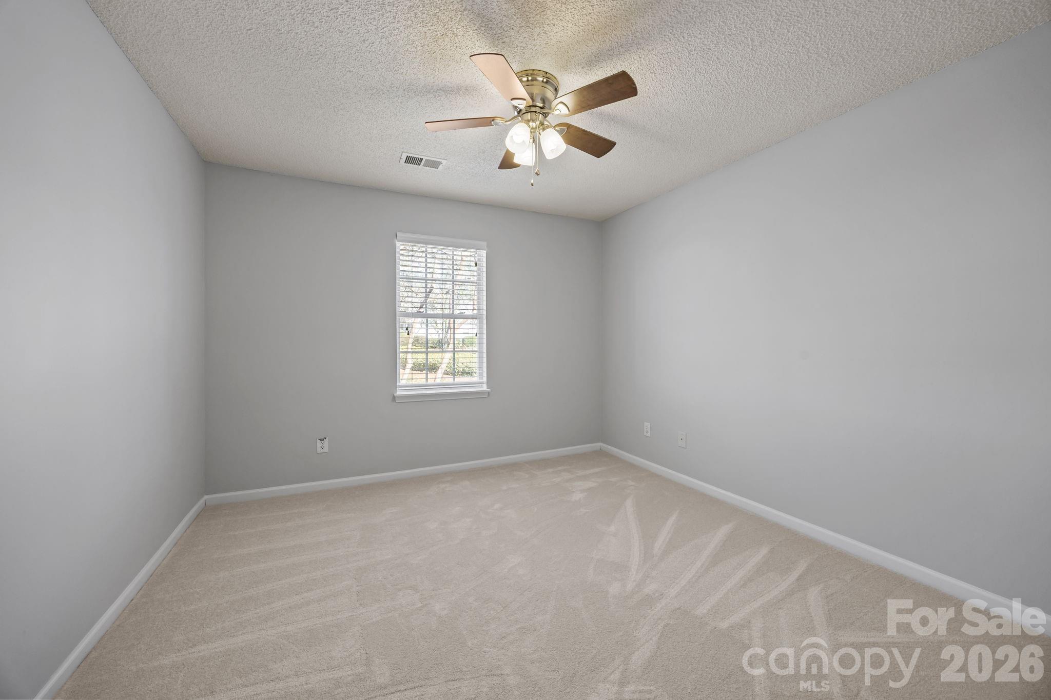 Huntington Ridge - Residential