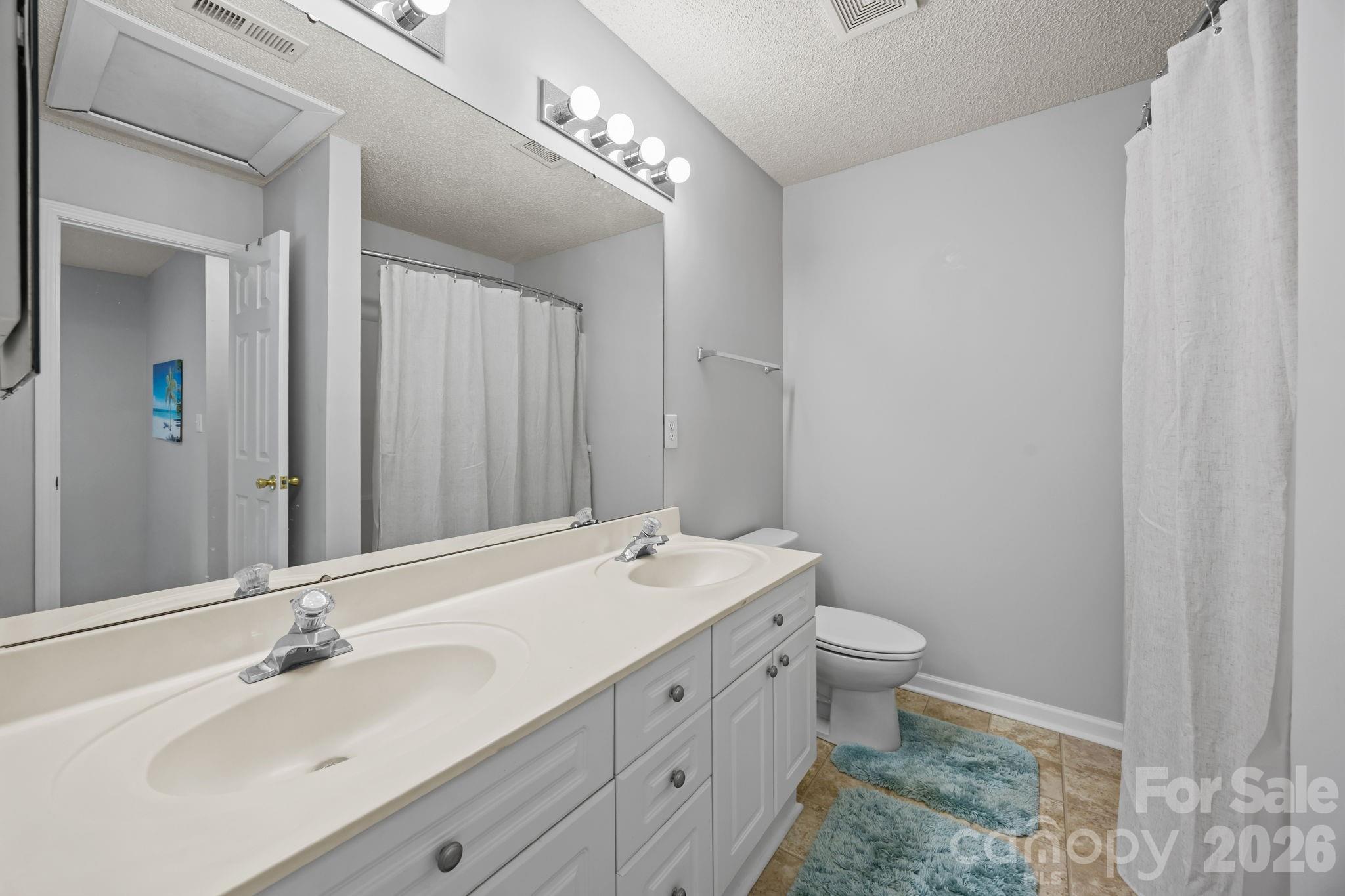 Huntington Ridge - Residential