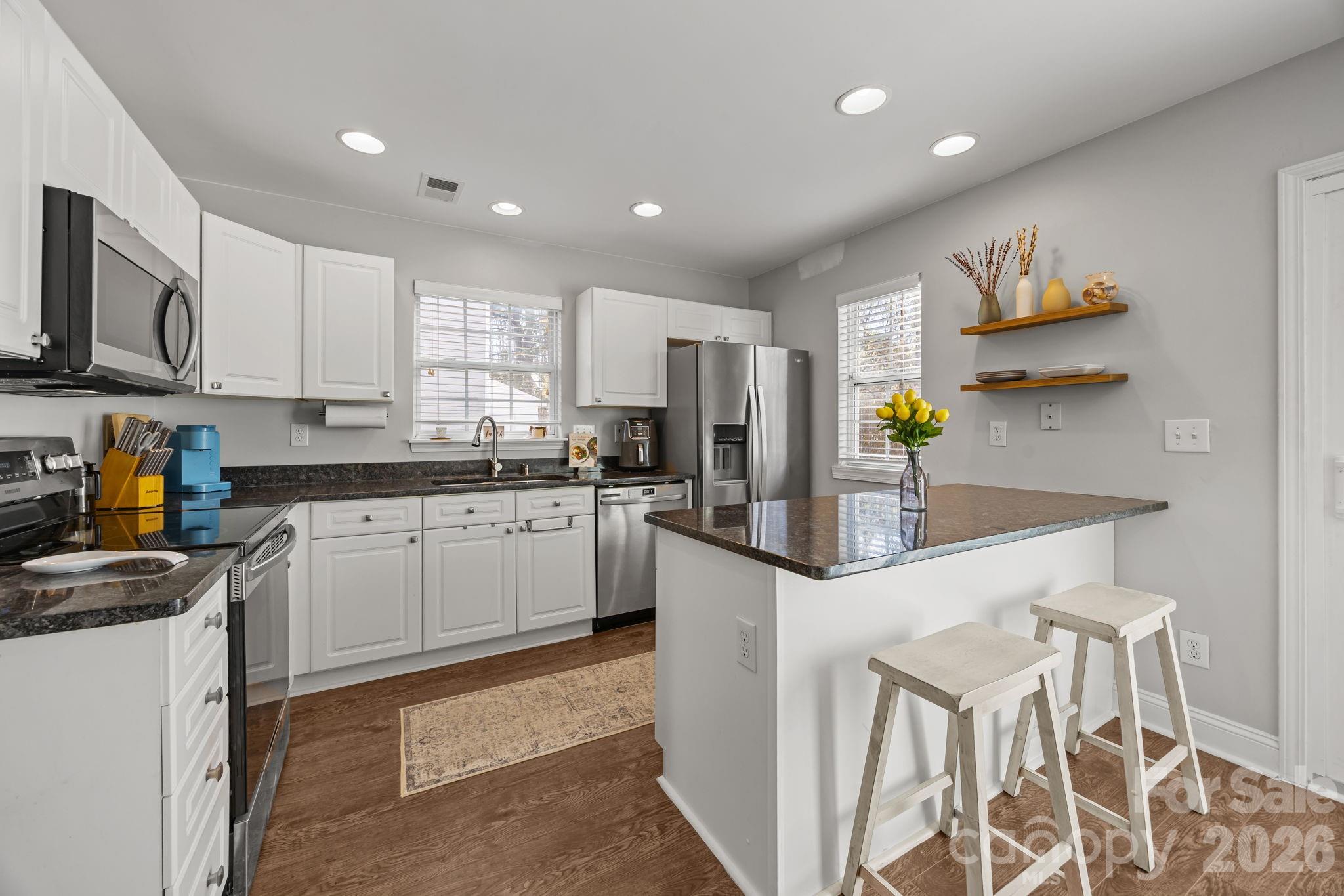 Huntington Ridge - Residential