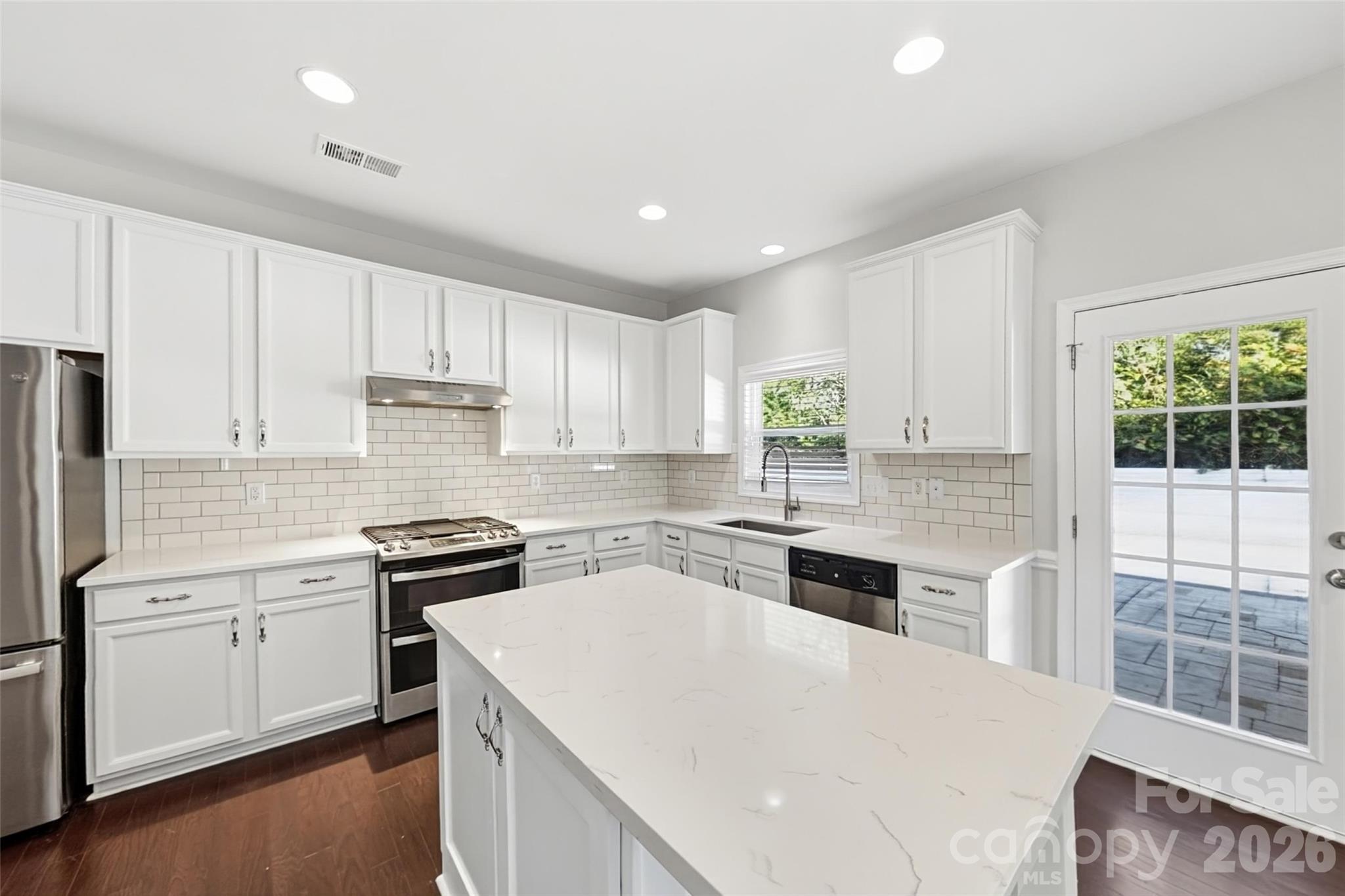 1655 Durant Drive 108