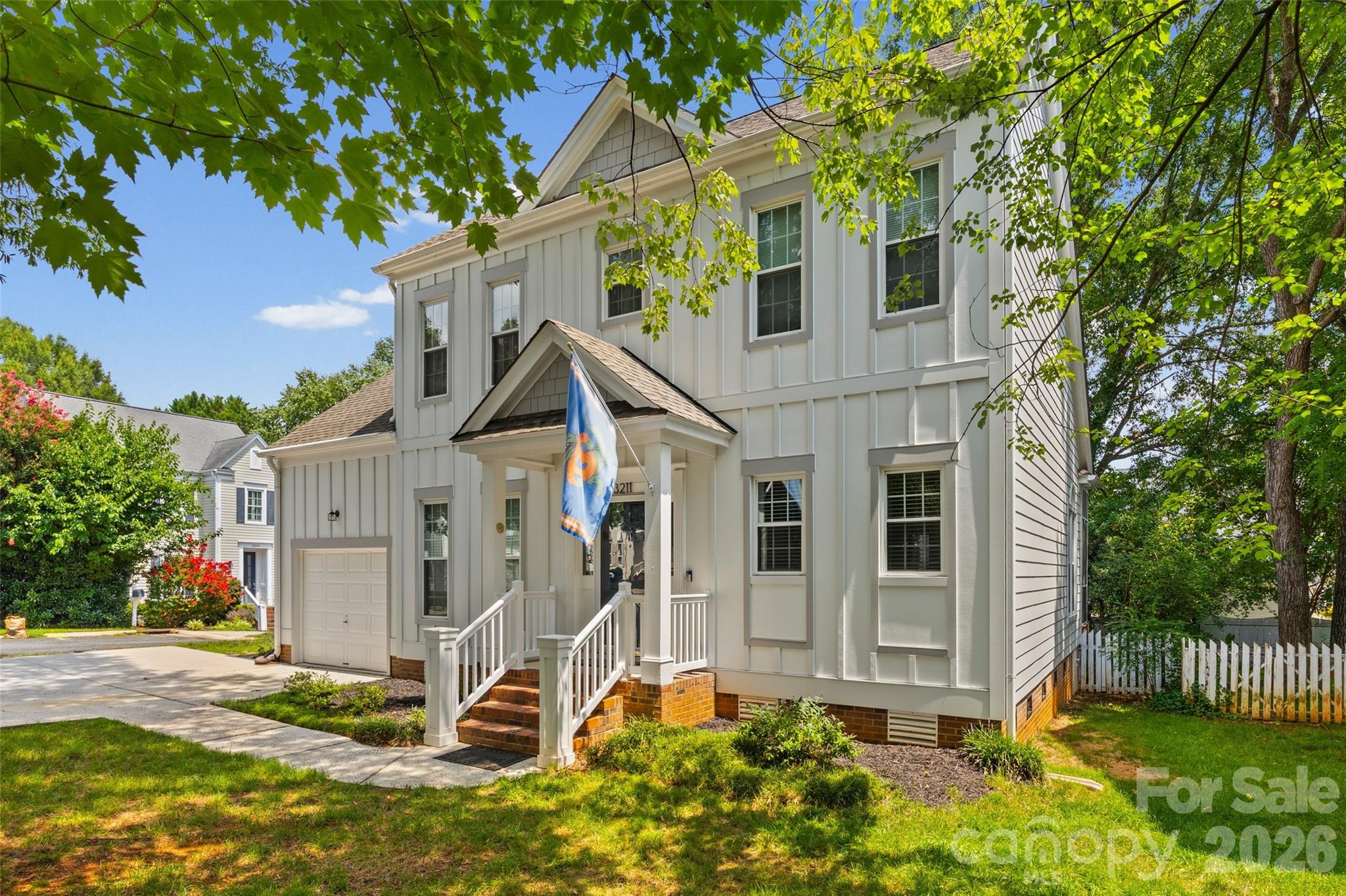 3211 Moores Glen Drive