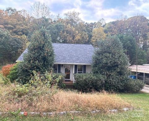 Photo of 2627 Easter Street, Maiden, NC 28650 (MLS # 4318069)