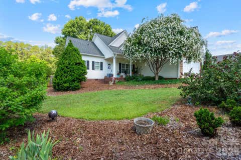 Photo of 1621 Herbie Circle, Newton, NC 28658 (MLS # 4393224)