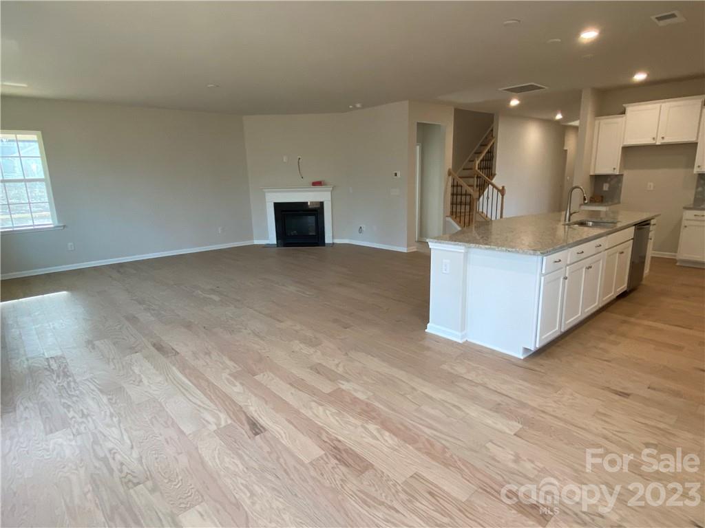 The Estates at Arlington Woods - Residential