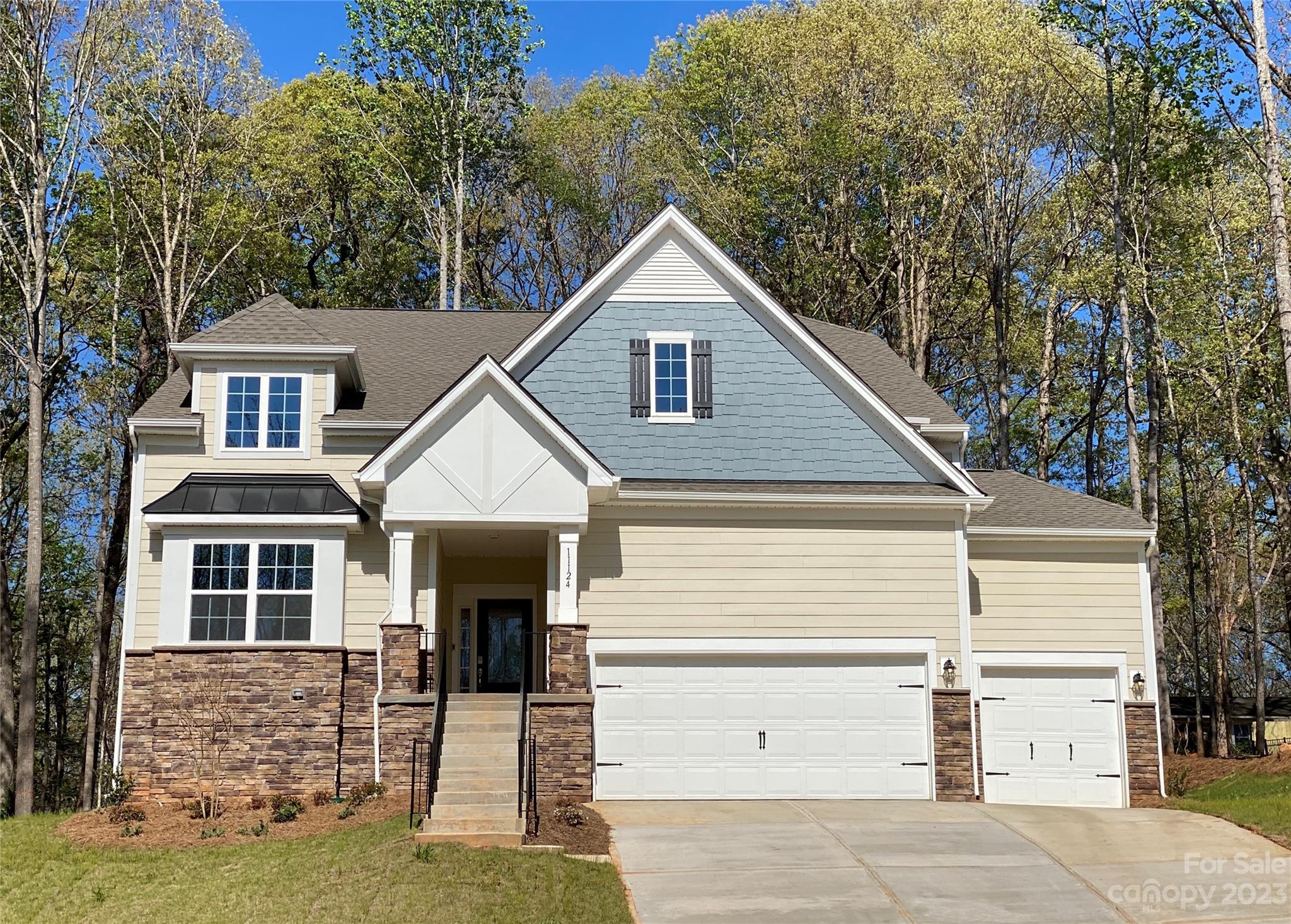 The Estates at Arlington Woods - Residential