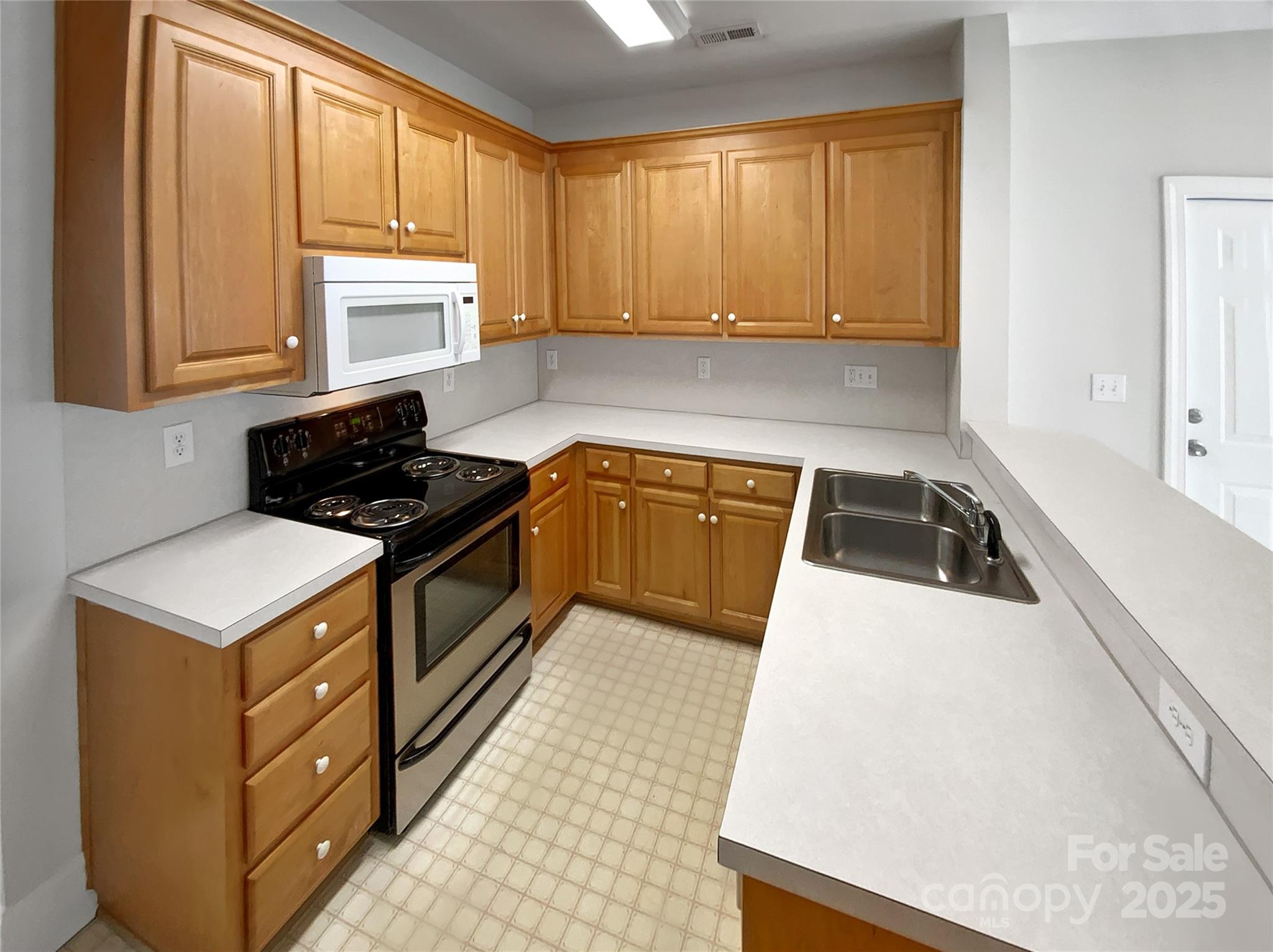 Village of Woodridge - Residential