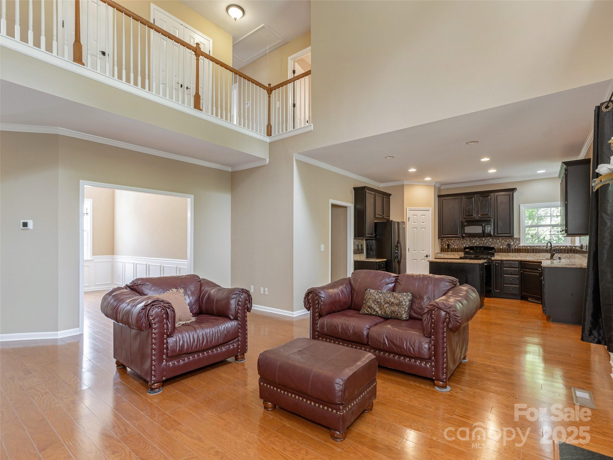 15 Dansford Lane