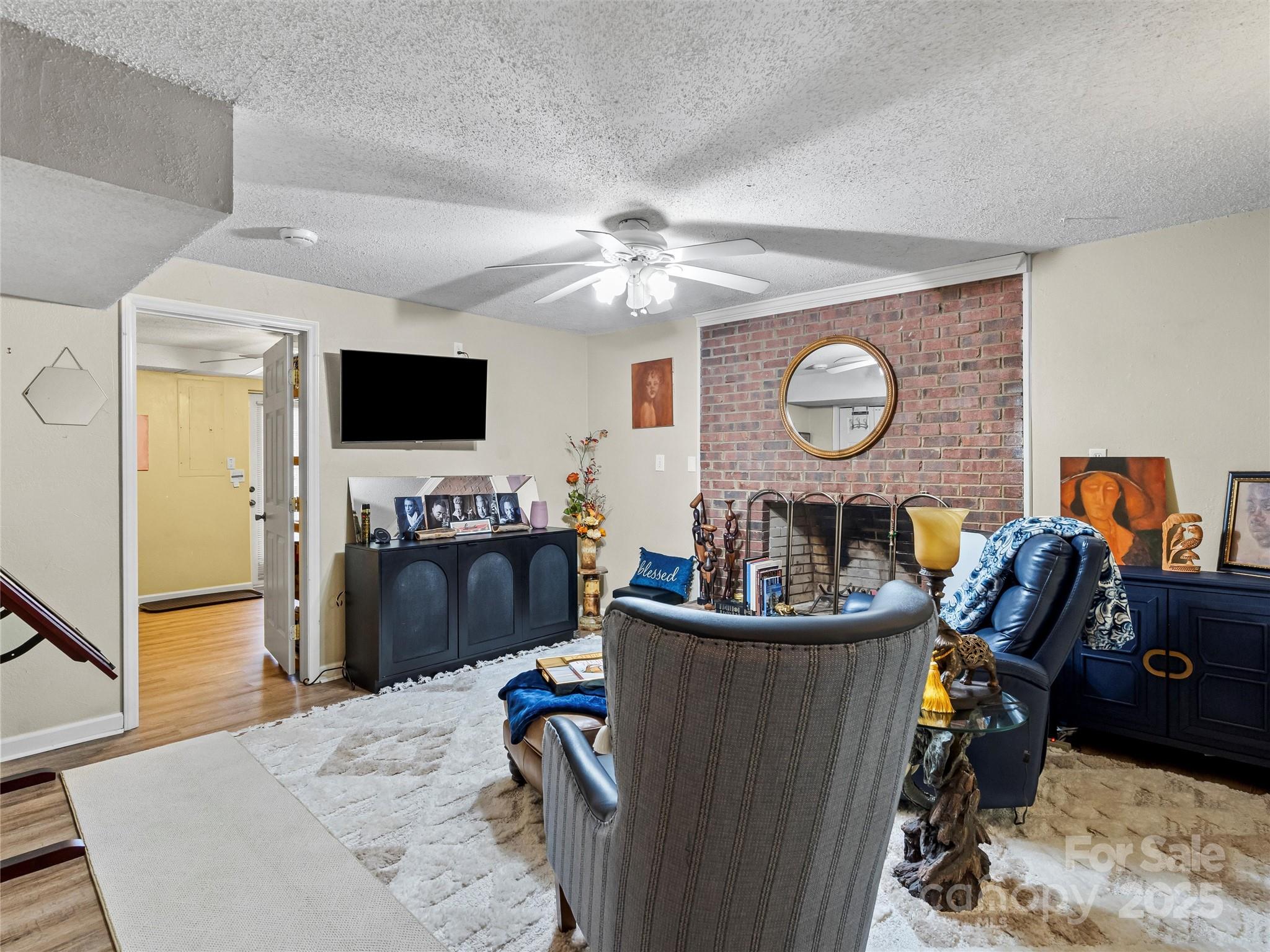 Brentwood - Residential