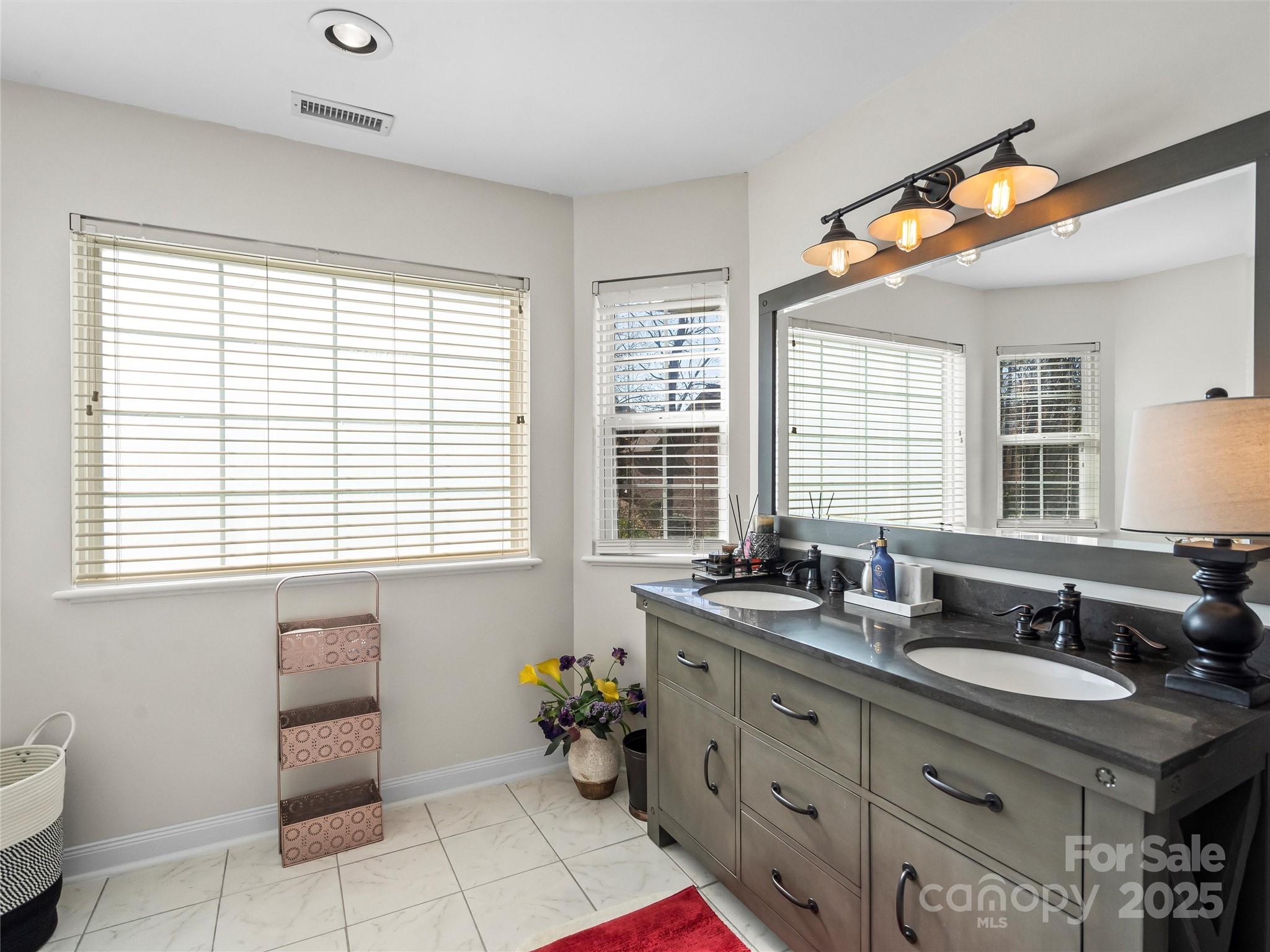 Brentwood - Residential