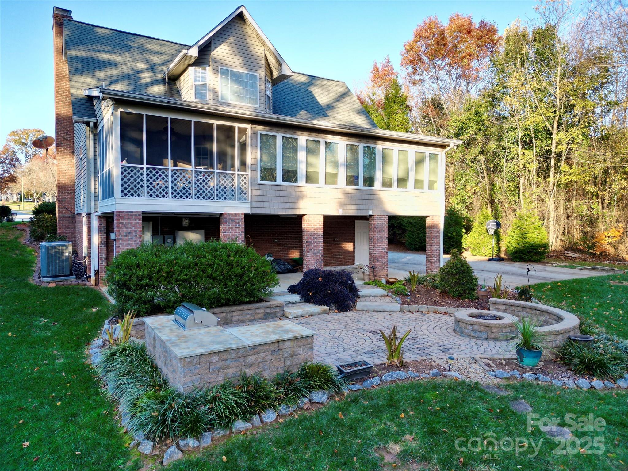 Brentwood - Residential