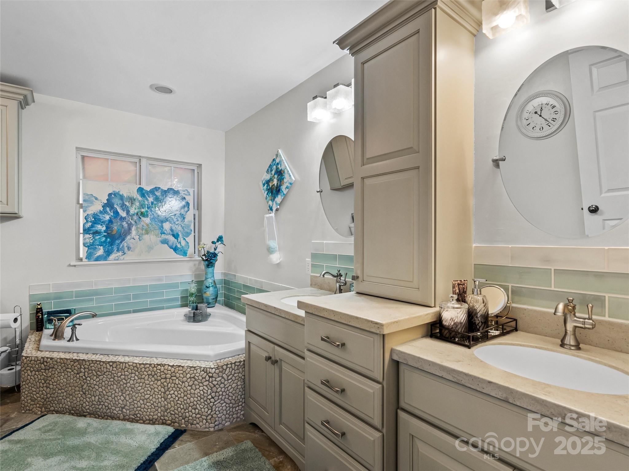 Brentwood - Residential