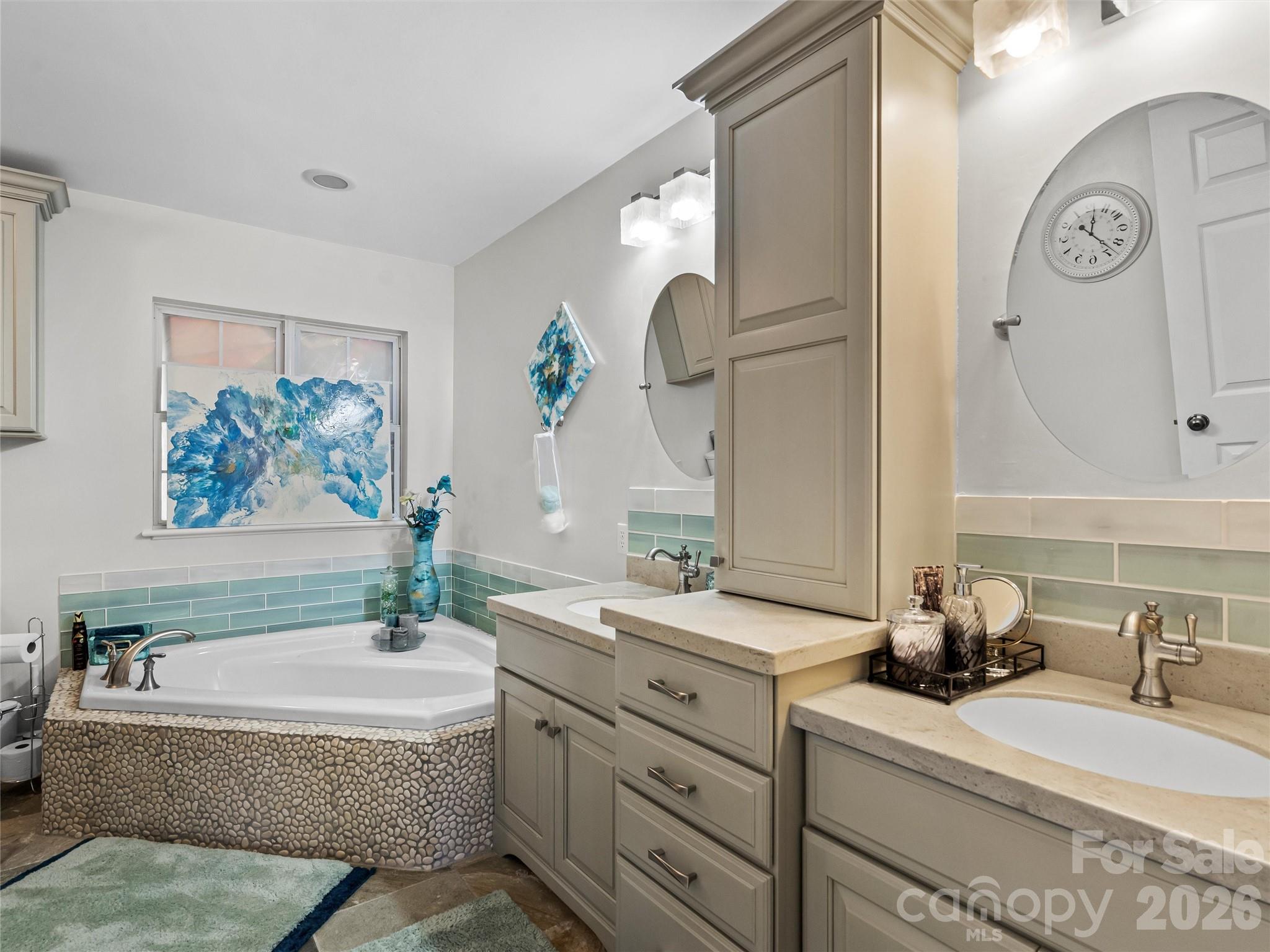 Brentwood - Residential