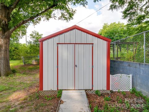 Single Family Residence in Albemarle NC 813 Smith Street 42.jpg