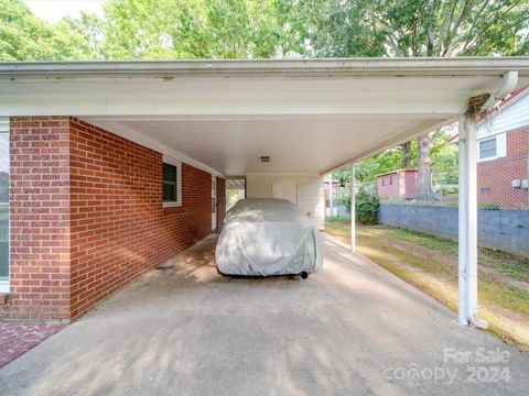 Single Family Residence in Albemarle NC 813 Smith Street 5.jpg