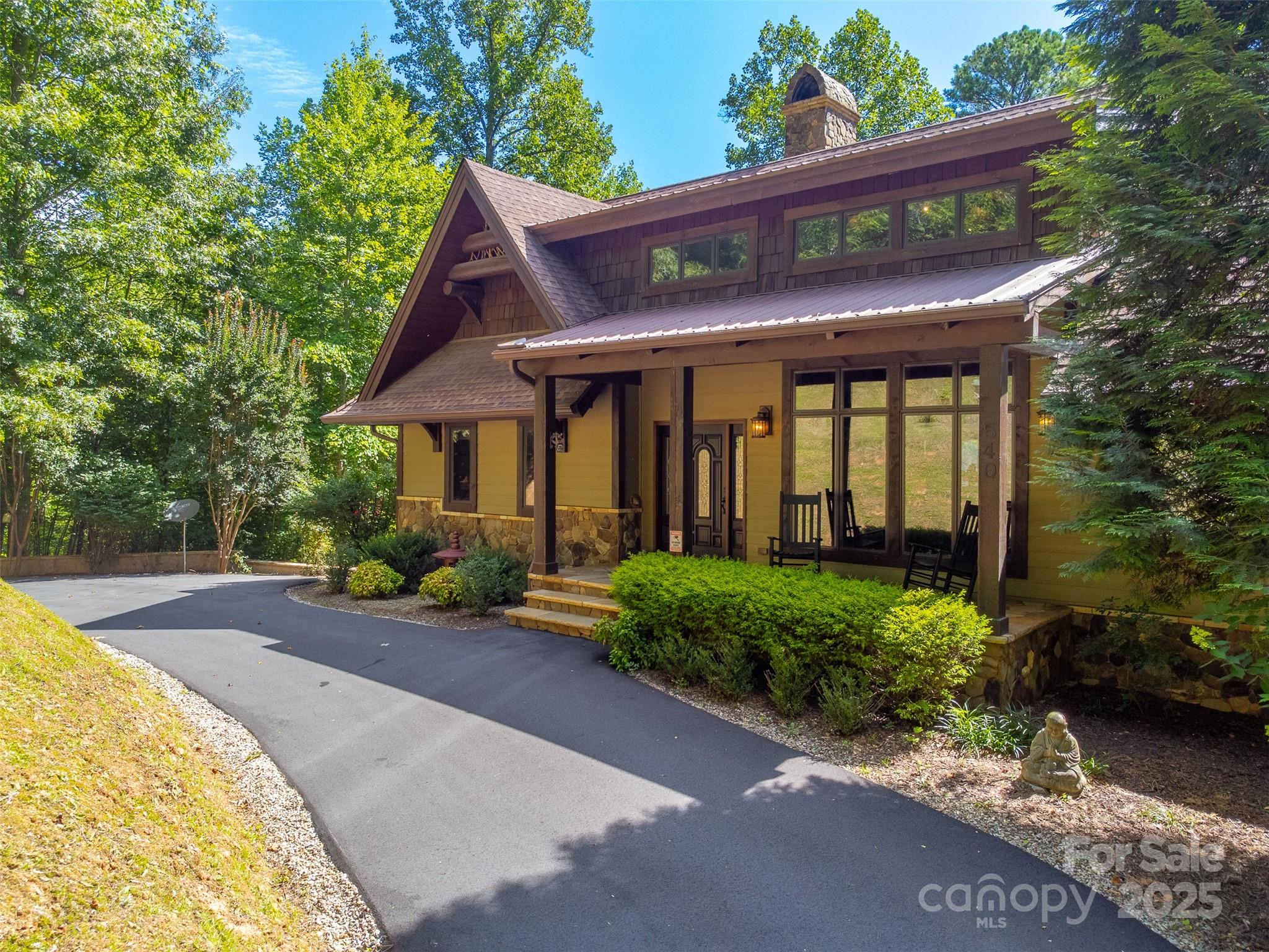 540 Rocky Bluff Drive