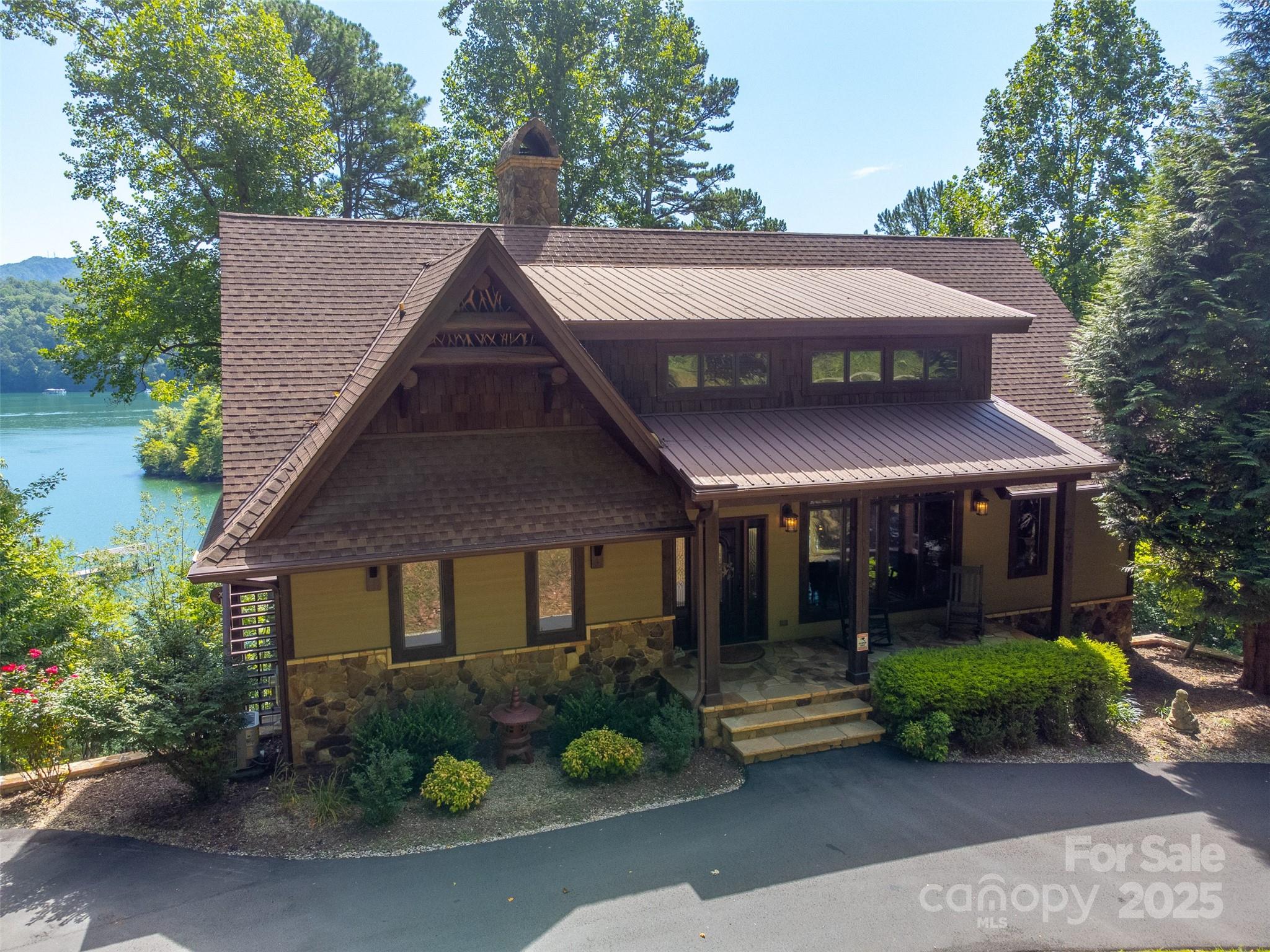 540 Rocky Bluff Drive