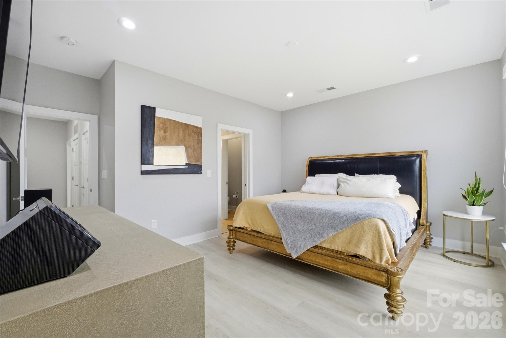 Southpoint - Residential