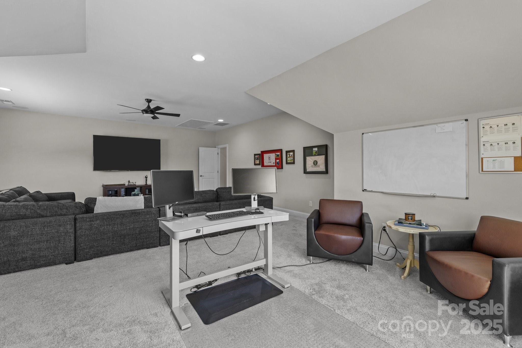 Harlow's Crossing - Residential