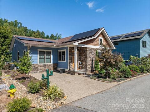 18 Destination Drive Asheville NC 28806