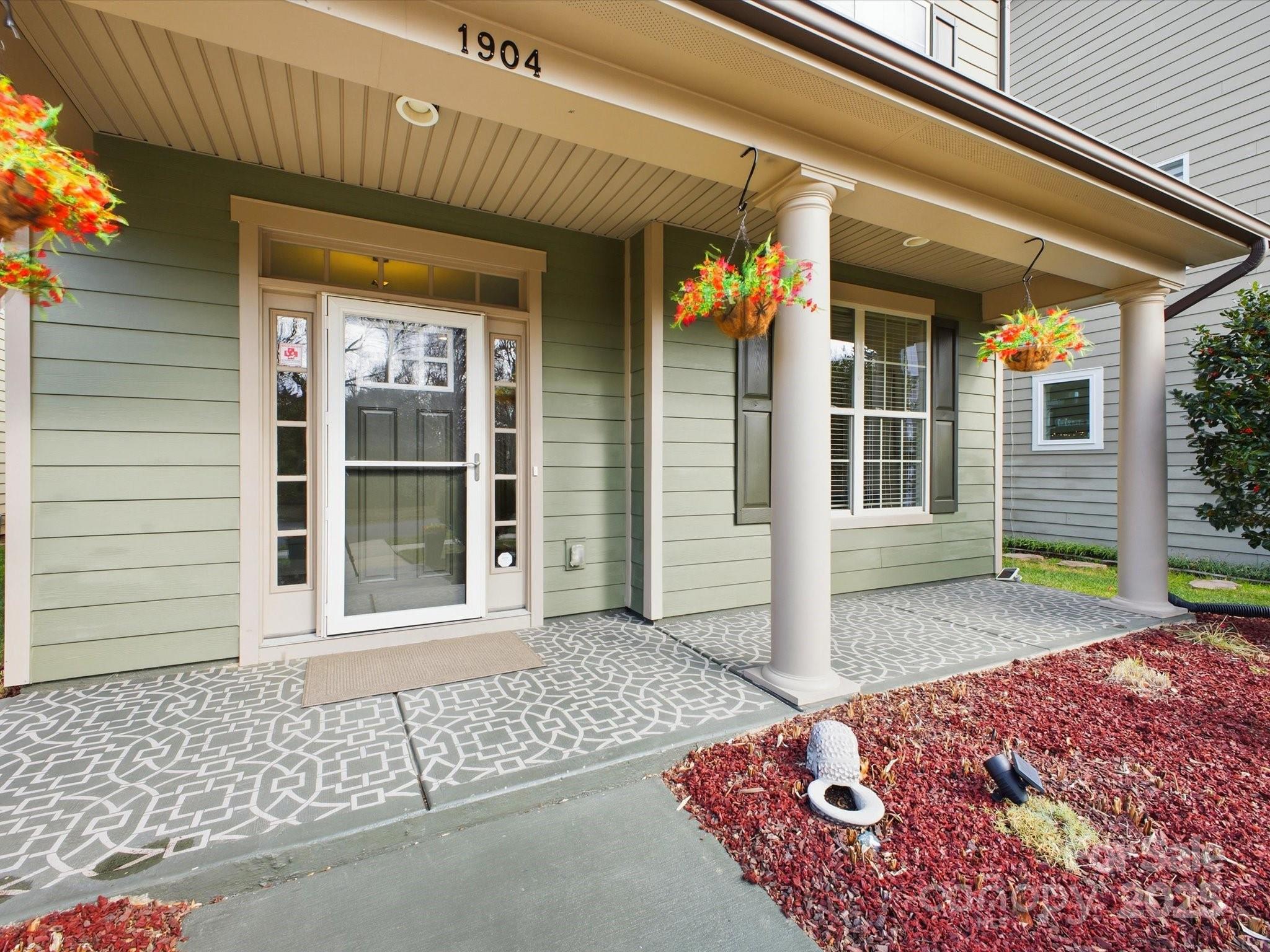 1904 Woodward Avenue