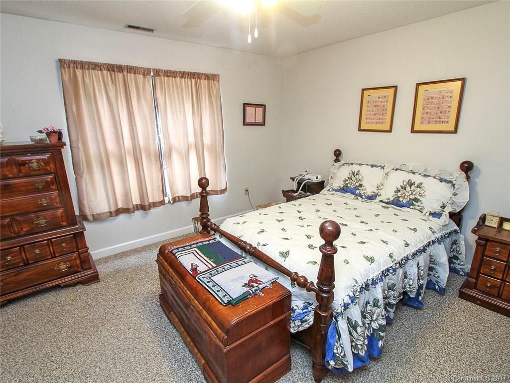 Regent Park - Residential