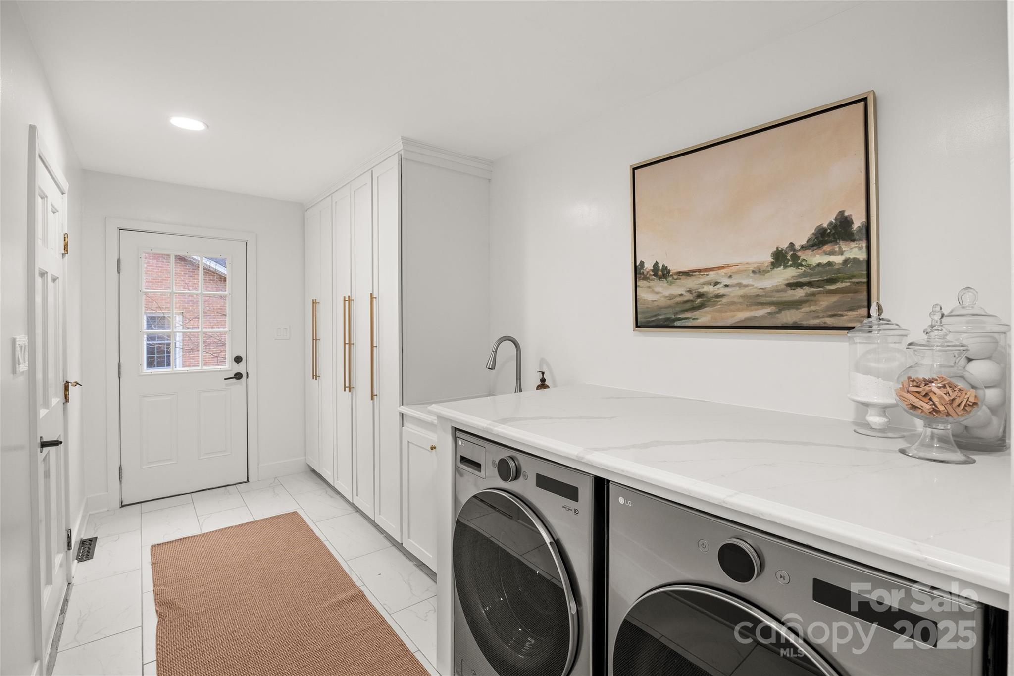 Woodbridge - Residential