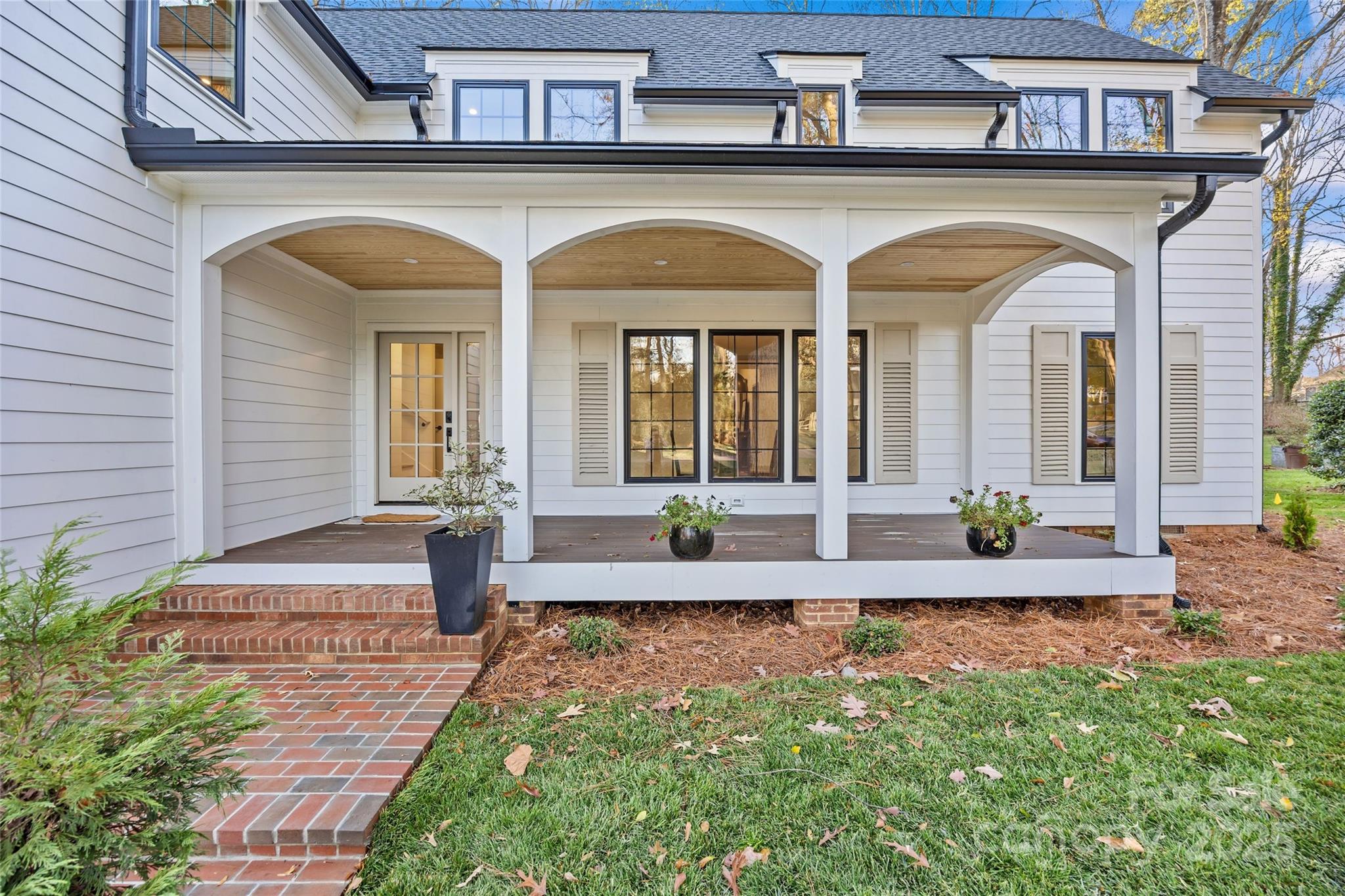 4808 Crooked Oak Lane