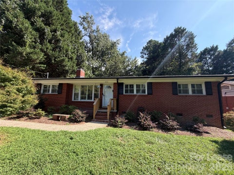 Photo of 4920 Raymond Place, Charlotte, NC 28205 (MLS # 4421287)
