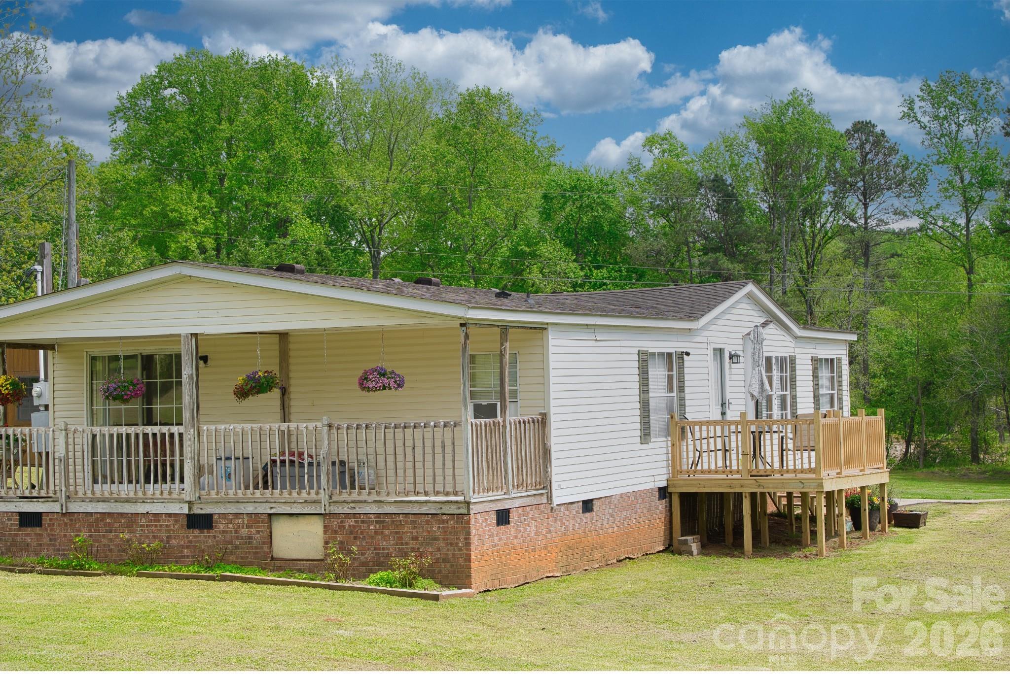 725 & 727 Ed Hamrick Road