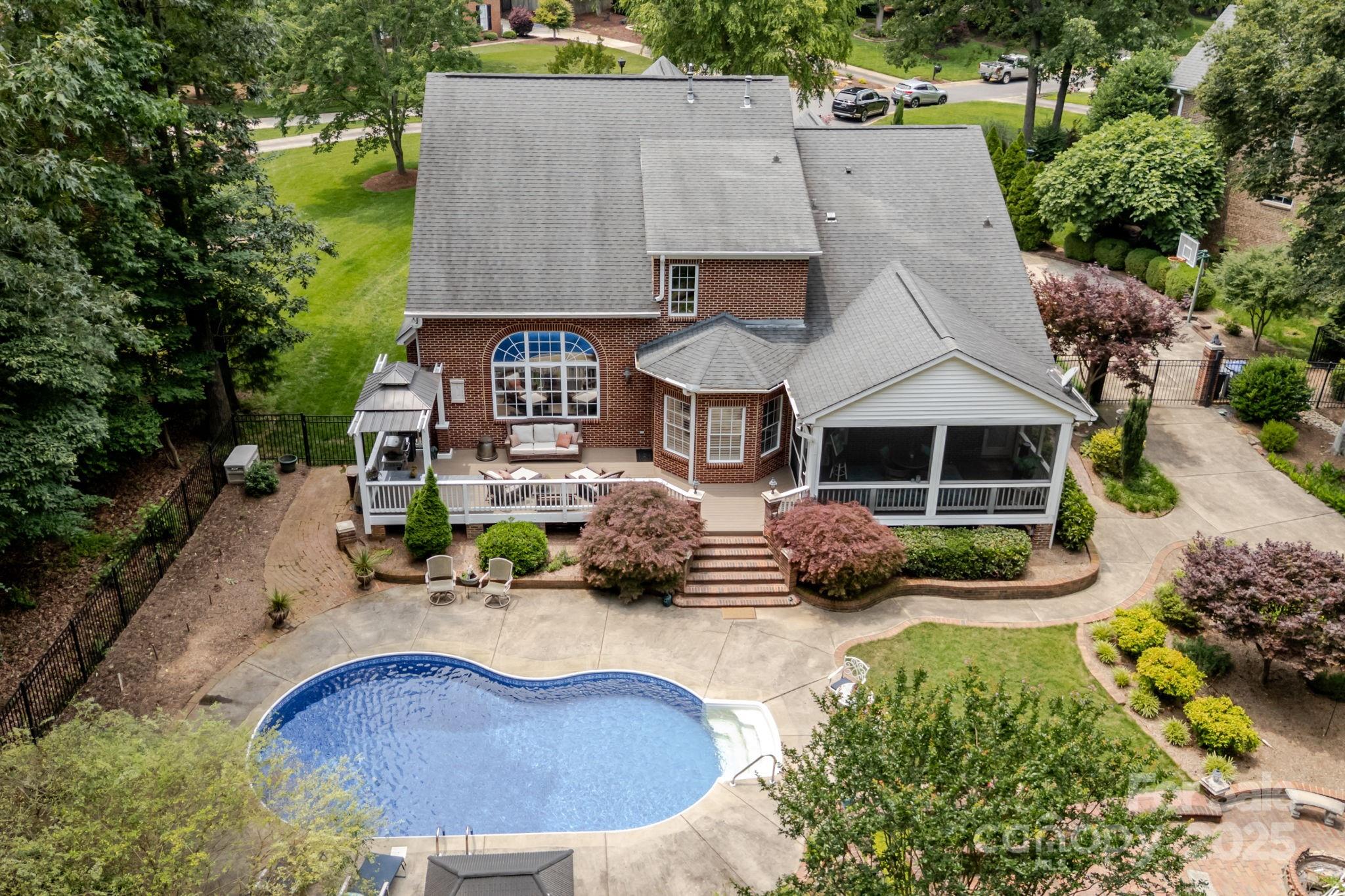 2031 Brook View Court