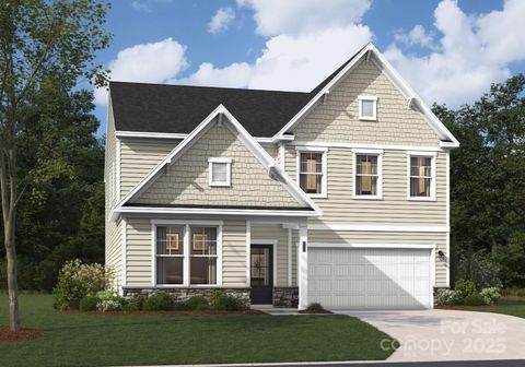 4114 Vista Pine Drive Charlotte NC 28215